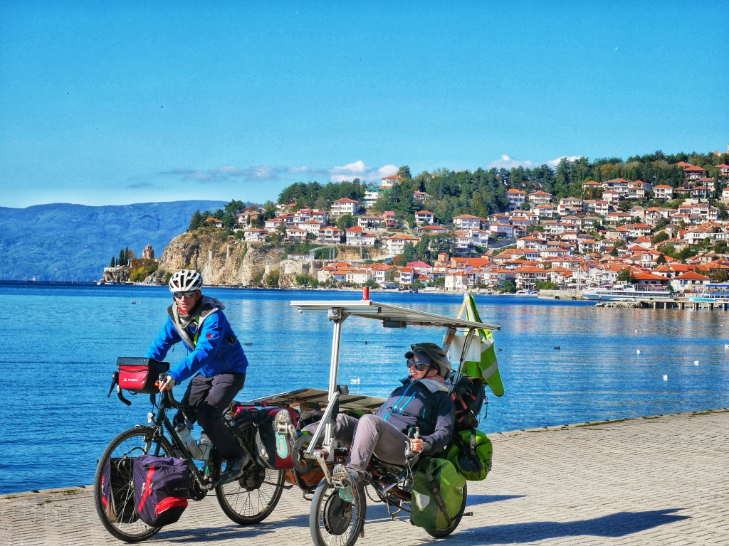 Vue d'Ohrid en arrière plan